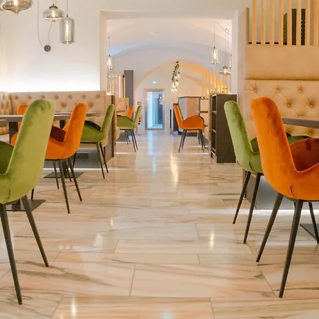 Cma Stift Hotel