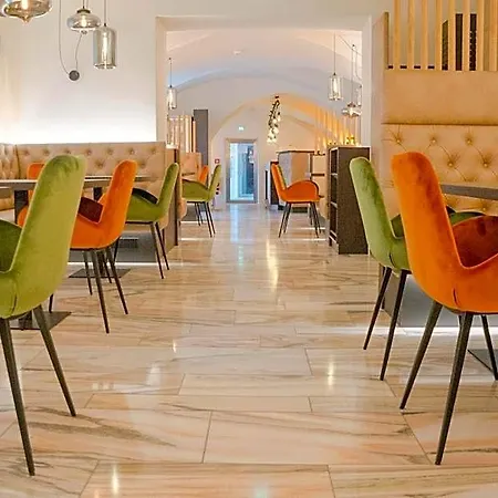 Cma Stift Hotel