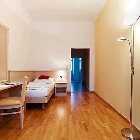 Cma Stift Hotel
